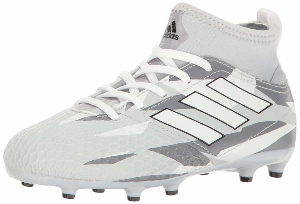 5 Best Soccer Cleats For Players With 