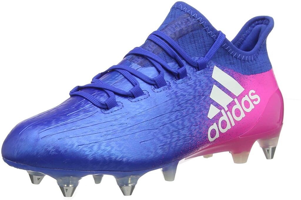 Adidas best football boot for muddy pitches